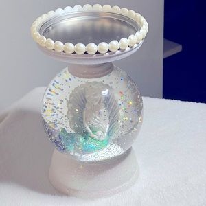 BATH AND BODY WORKS candle holder
